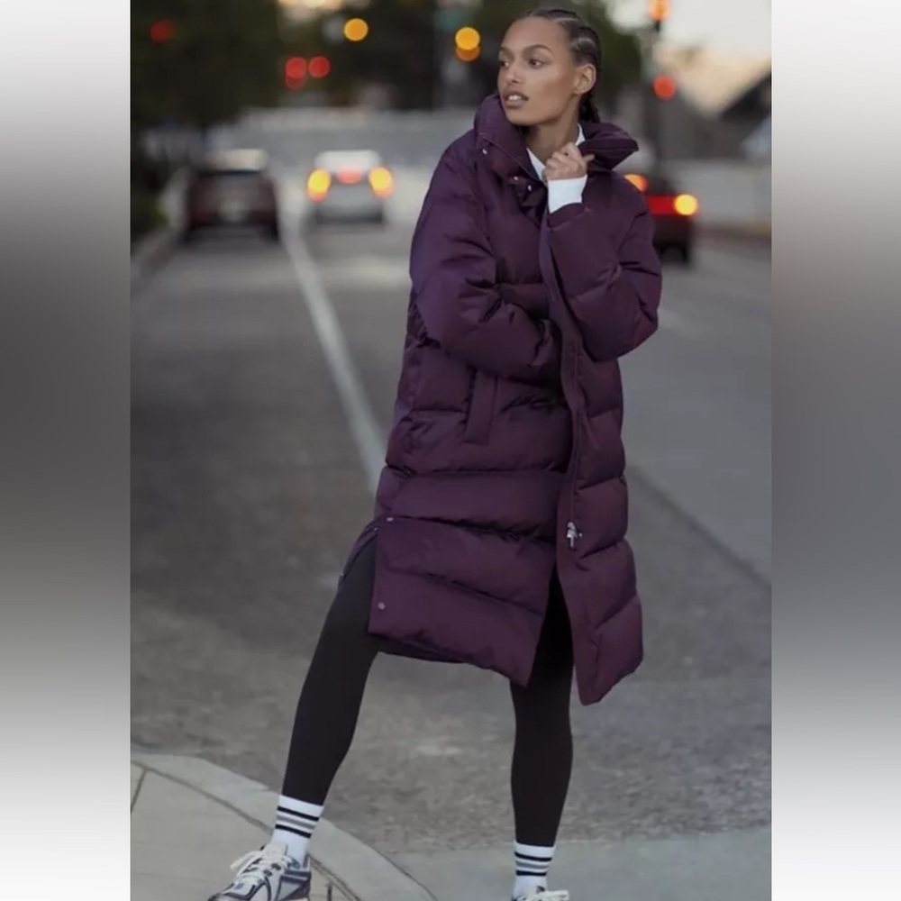 Athlete Sateen Long Puffer sold out XS